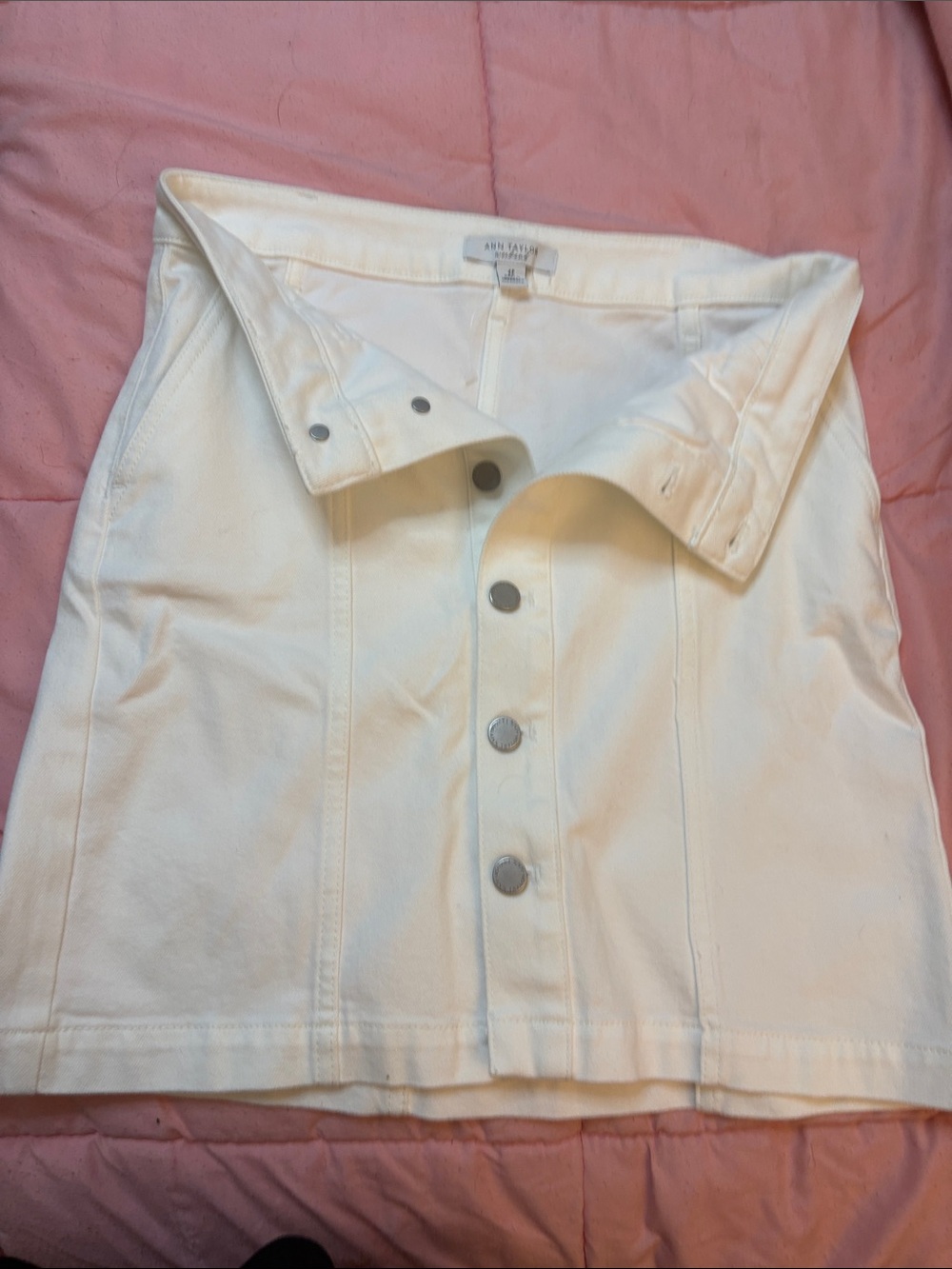 Ann Taylor Weekend White Denim Skirt